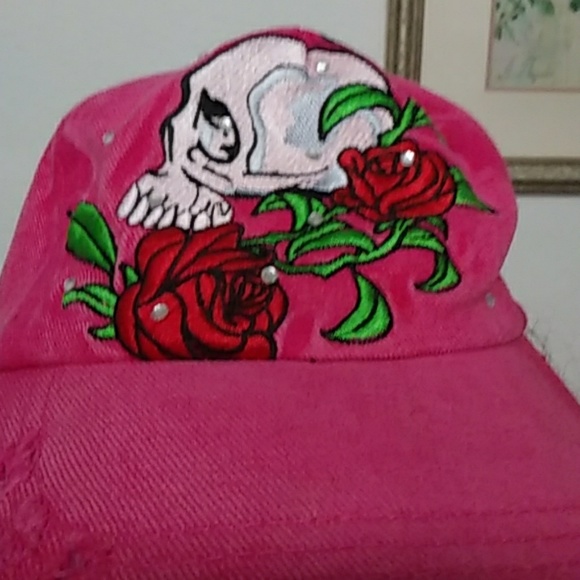 Hat/Skull n Roses - Picture 3 of 5